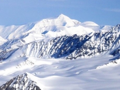 Steele, Mount