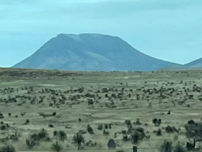 Twin Mountains, South